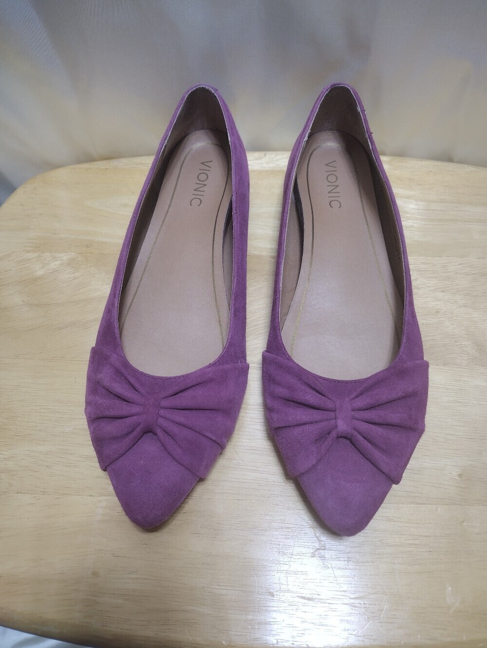 Vionic Shoes Womens 10 Gramercy Slip On Flats Pointed Toe Suede Merlot